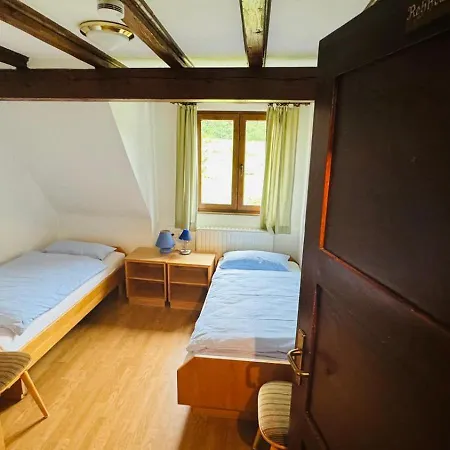 بيت شباب Wuerzburger Karl-straub-haus Geroda (Bad Kissingen)